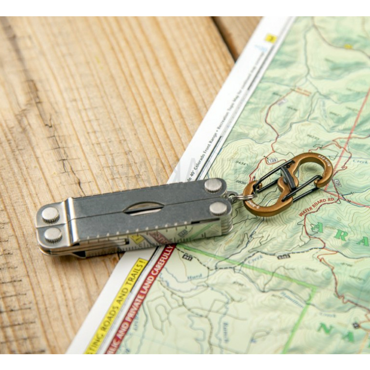 Double-gated carabiner with center locking, Nite Ize