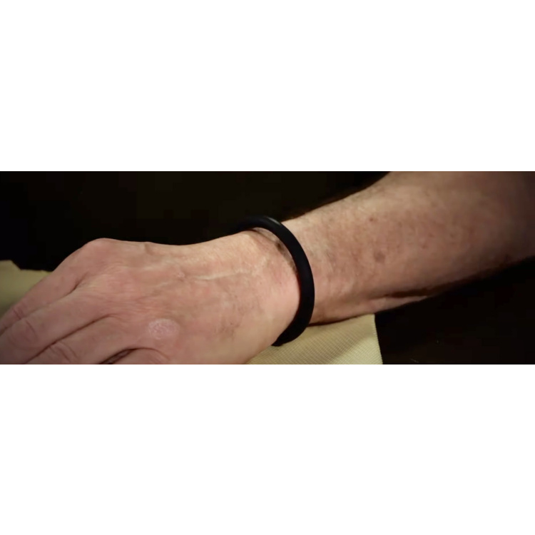 Pyro-Band with flint, 5ive Star Gear®