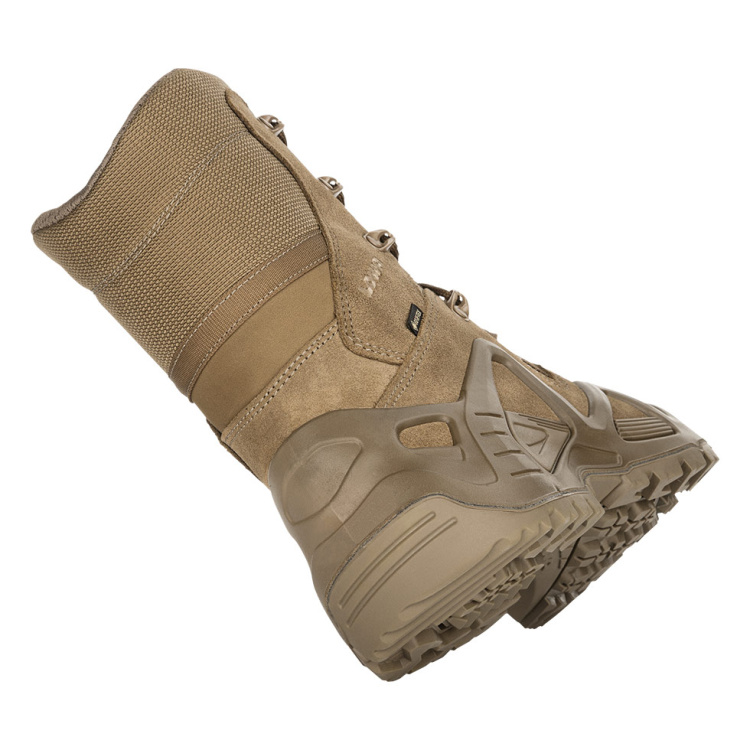 Zephyr GTX Hi TF Boots, Lowa