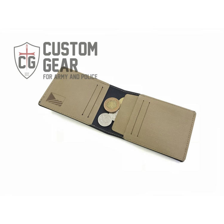 Pocket Wallet, Custom Gear