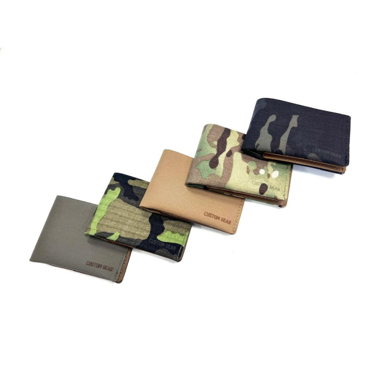 Pocket Wallet, Custom Gear