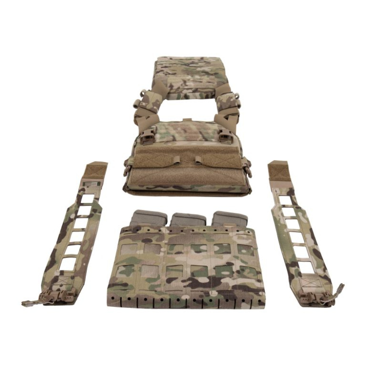 Nízkoprofilový nosič plátů s kapsou na tři puškové zásobníky Warrior LPC V3, Multicam