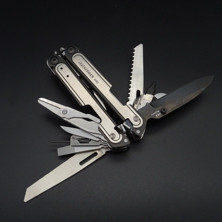 Multifunction pliers ARC, Leatherman - ARC multi-function pliers, Leatherman