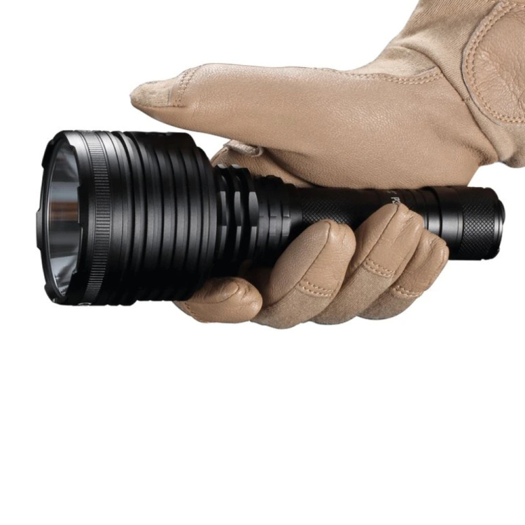 Taktická svítilna P30i, 2000 lm, 1000 metrů, Nitecore