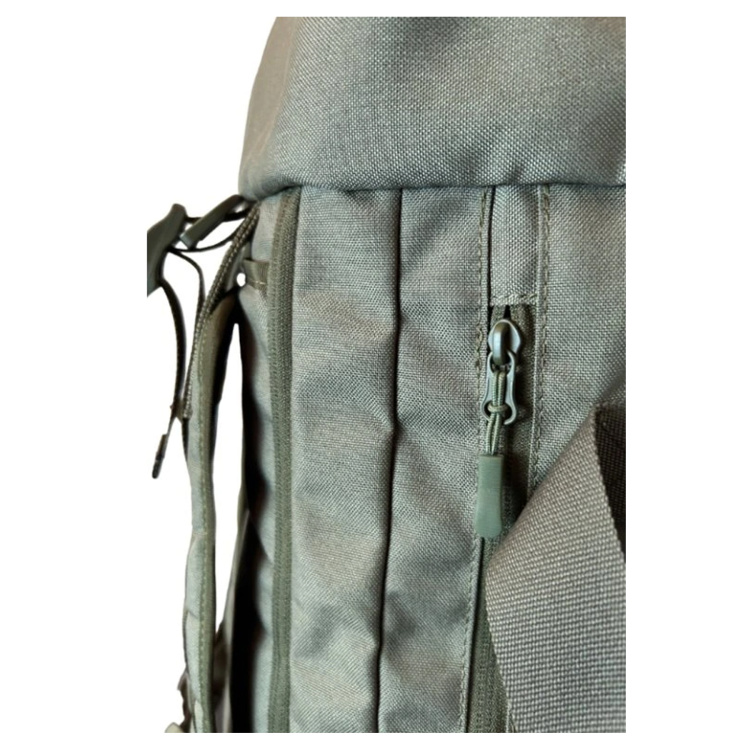 Rhino Travel Bag, 74L, Red Dot One, Green