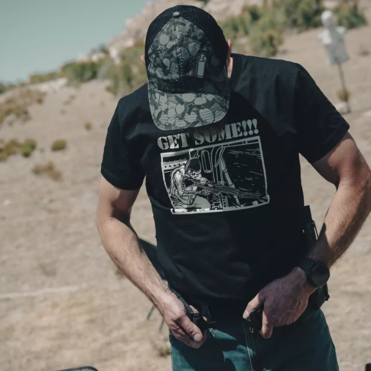 Kšiltovka Hawaiian Trucker, Helikon