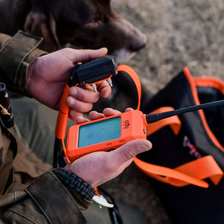 Vyhledávací a výcvikové zařízení pro psy DOG GPS X30T, lokalizace až 13 psů, Dog Trace